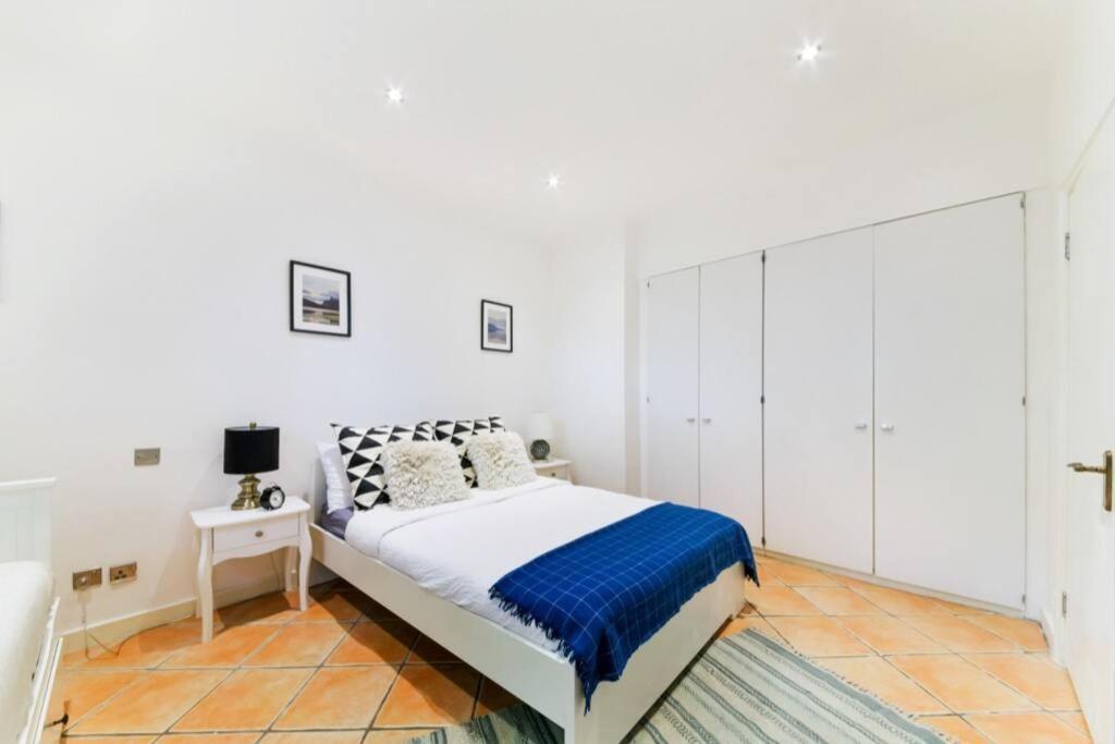 Cs Lancaster Gate *